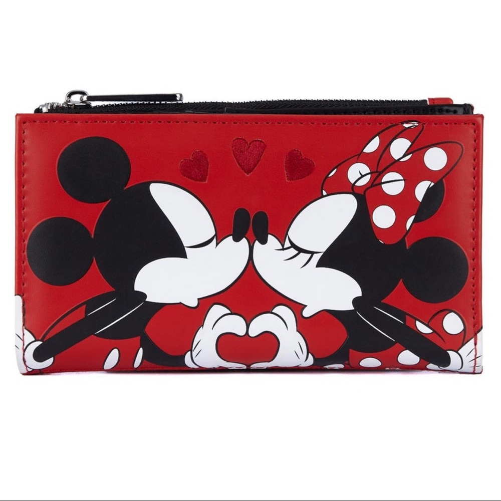 Minnie and Mickey loungefly Valentine’s Day wallet